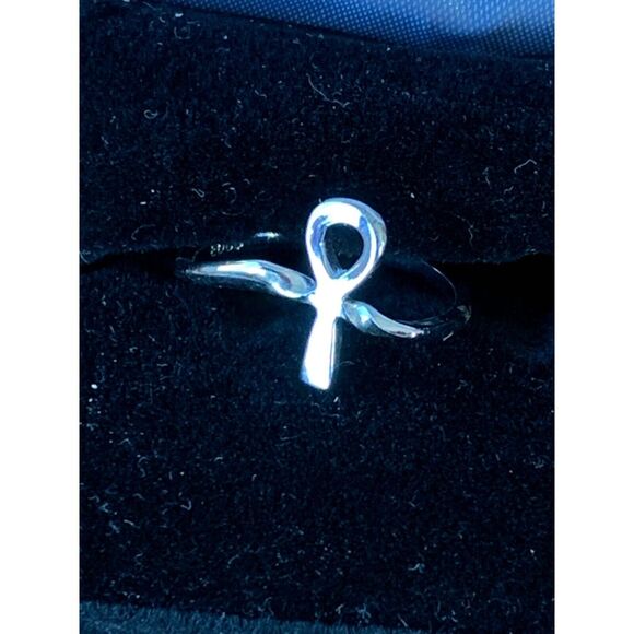 Vintage EDCO of California Stamped Spirit Ring Size 6 1/2 - Picture 2 of 4